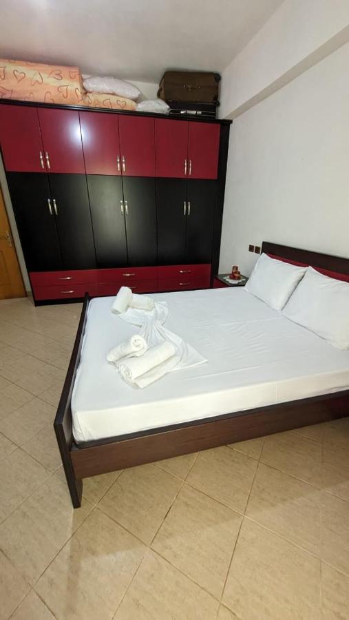 Hasani Apartments Sarandë Esterno foto