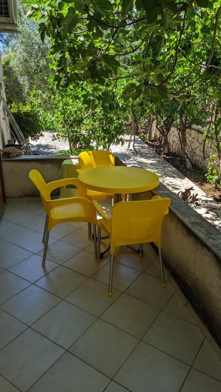 Hasani Apartments Sarandë Esterno foto